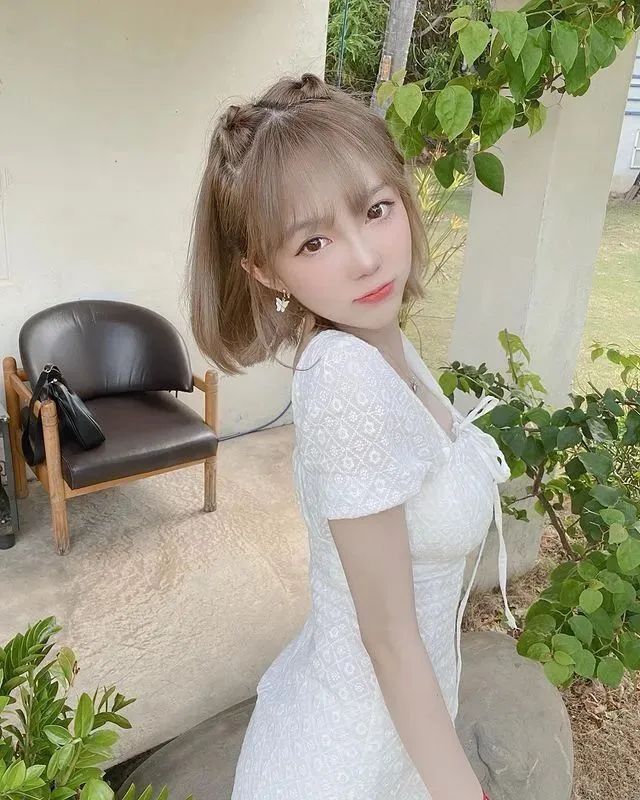 翁子婷，清纯可爱的“甜美系”女神