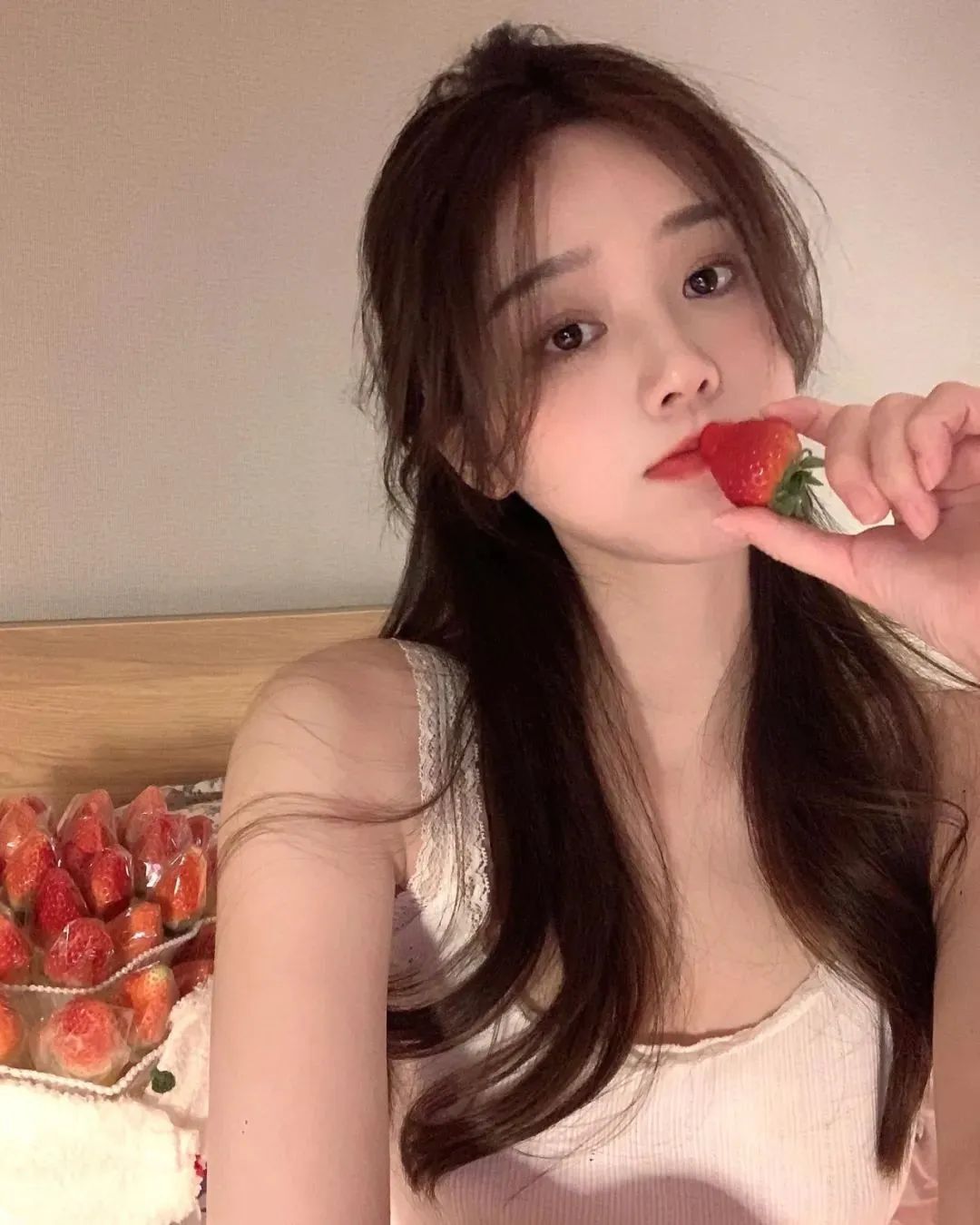 国产网红如如，甜度超标的气质女神