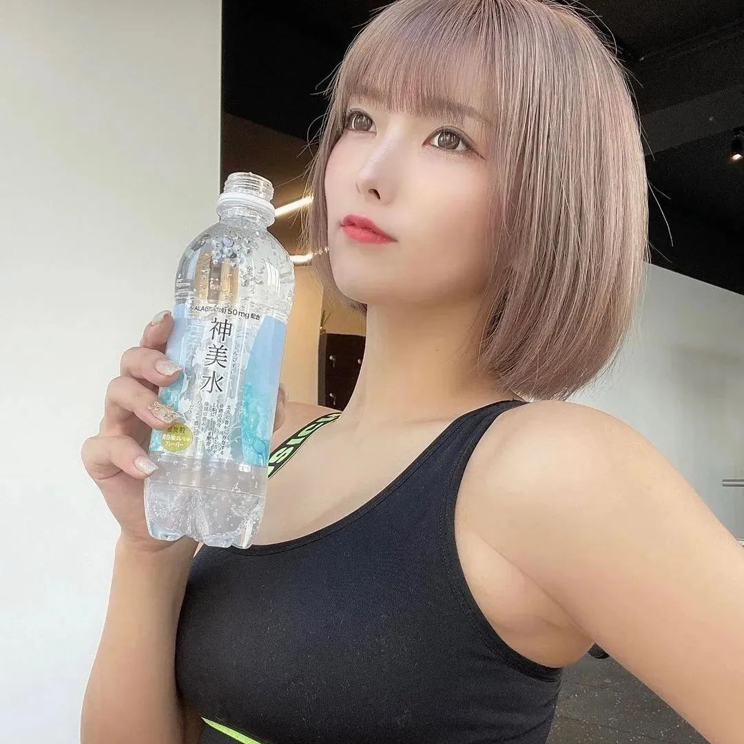 日本网红女神Kiki，25岁至今单身未婚的她，美得让人窒息
