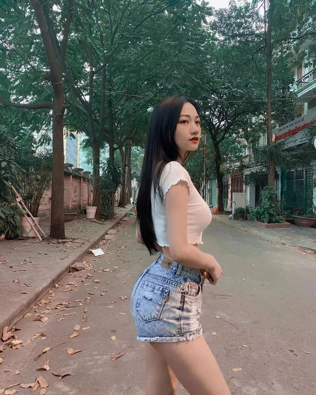 越南网红da.thao，肤白貌美的异域风格美女