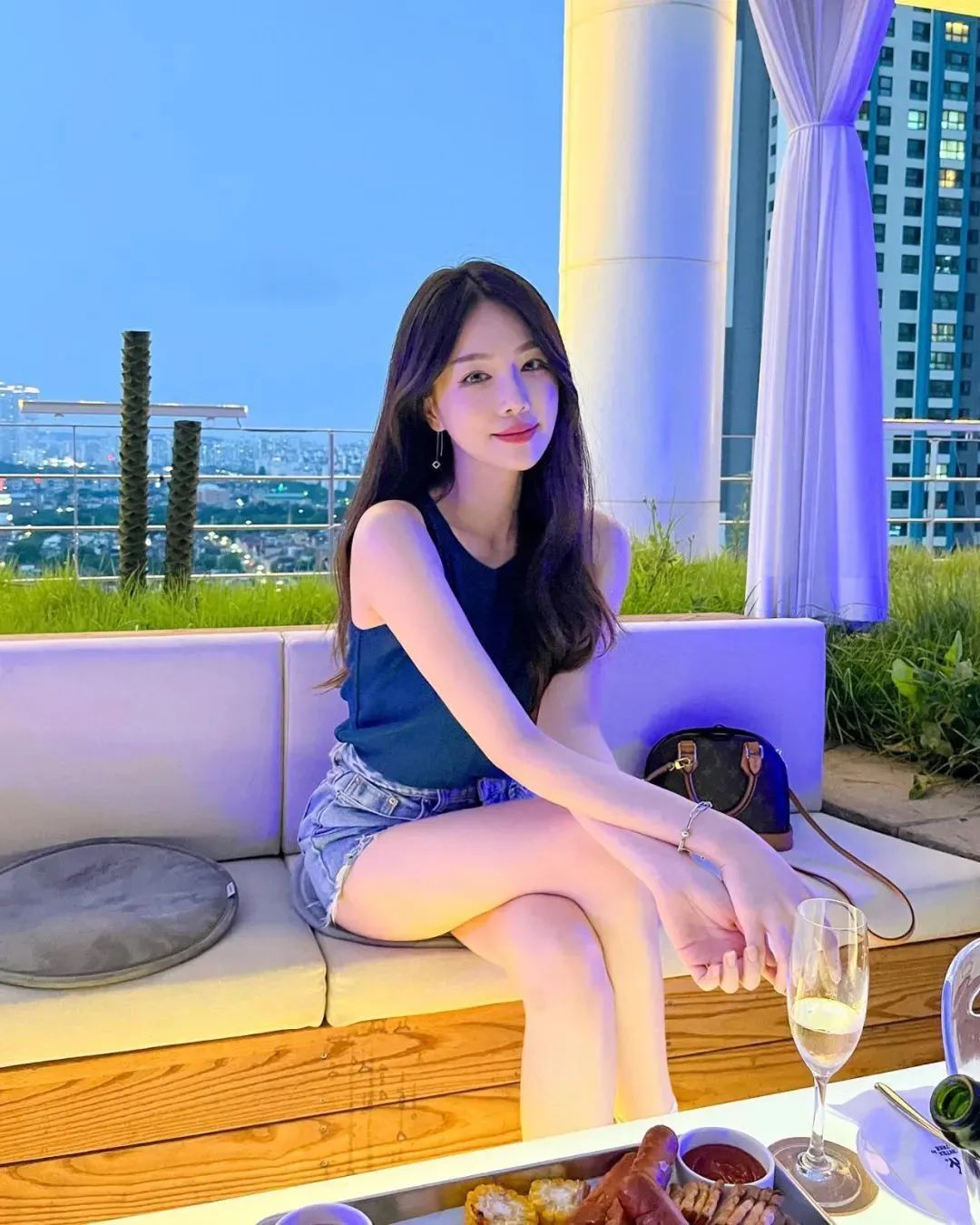 韩国网红sys_0228，神似秦岚的健身女神