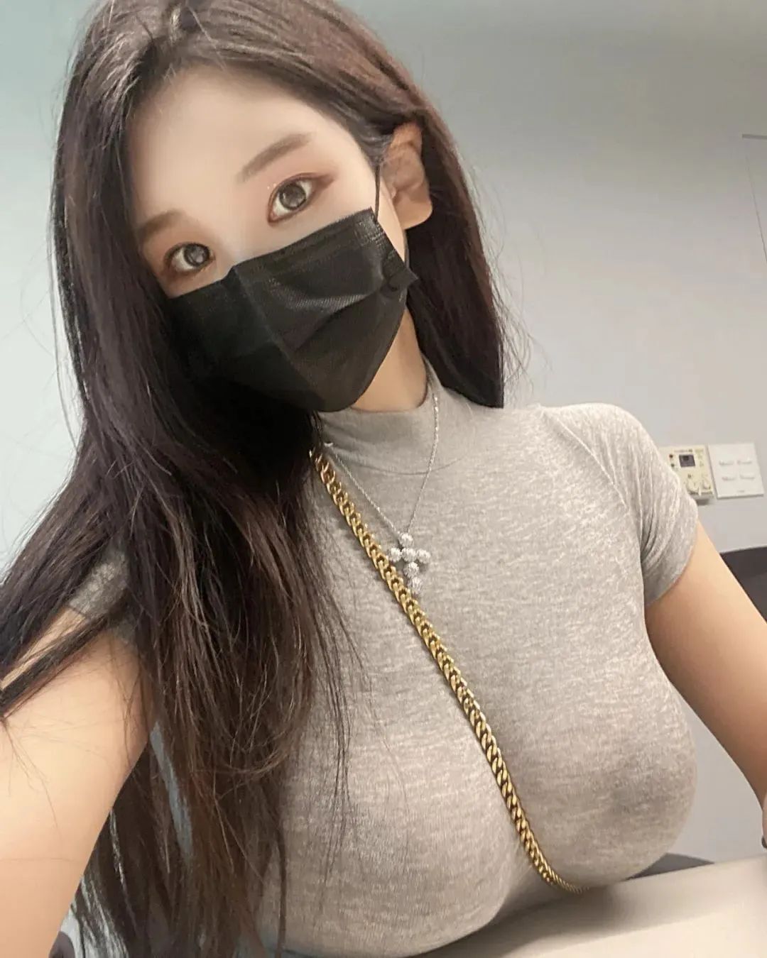 韩国网红zzyuridayo，火辣性感的美女主播