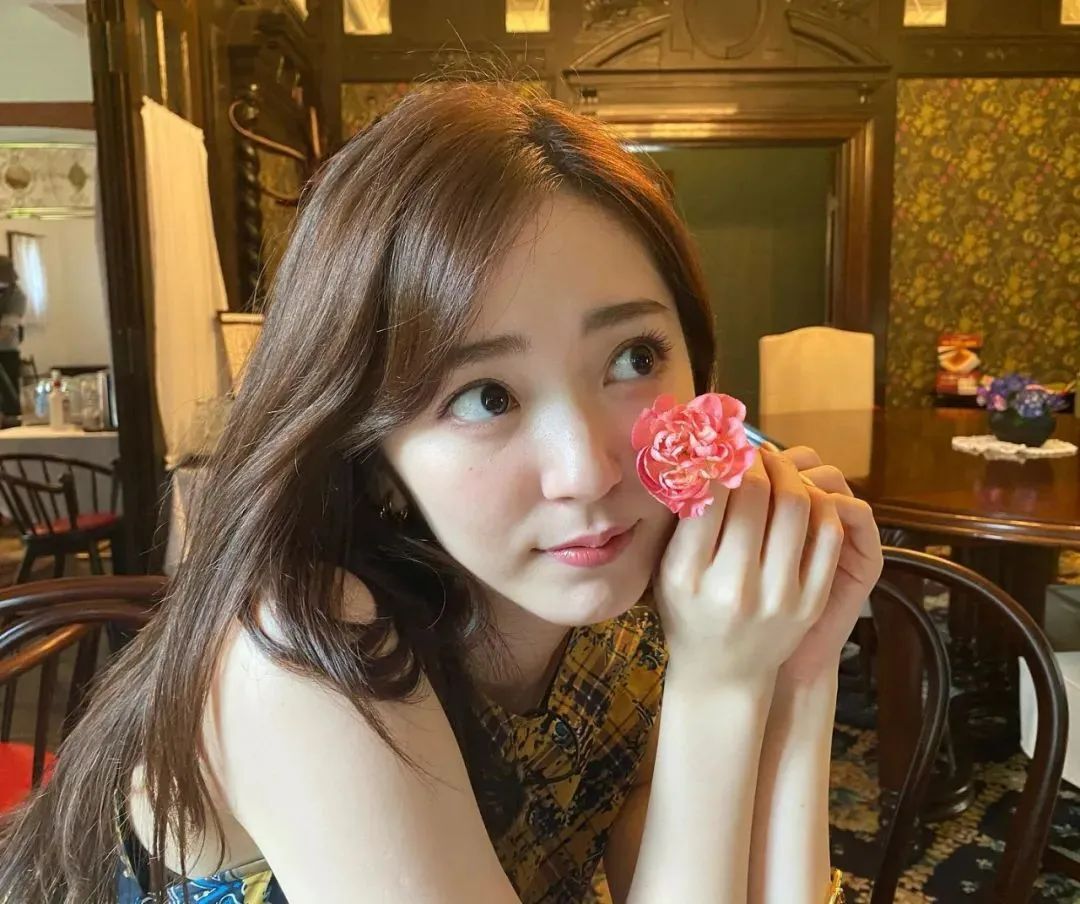 日本网红铃木爱理，多才多艺的人气女歌手