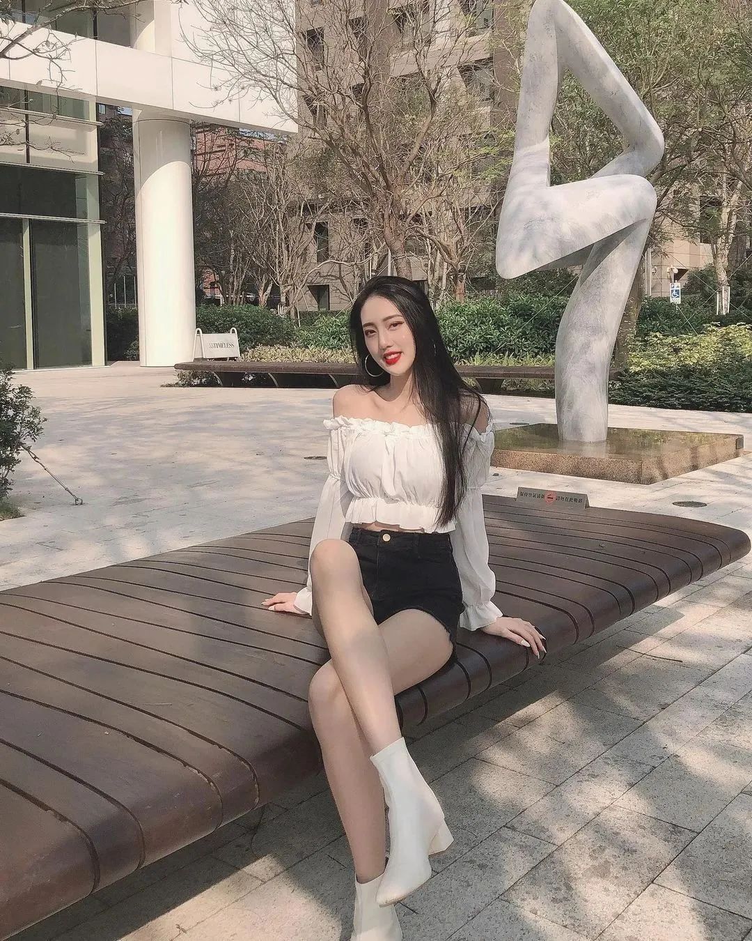 台湾网红chiangbbbb，甜美指数爆表的气质女神