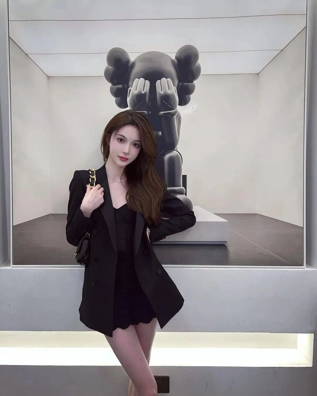 国产网红Sara，甜美迷人的气质女神