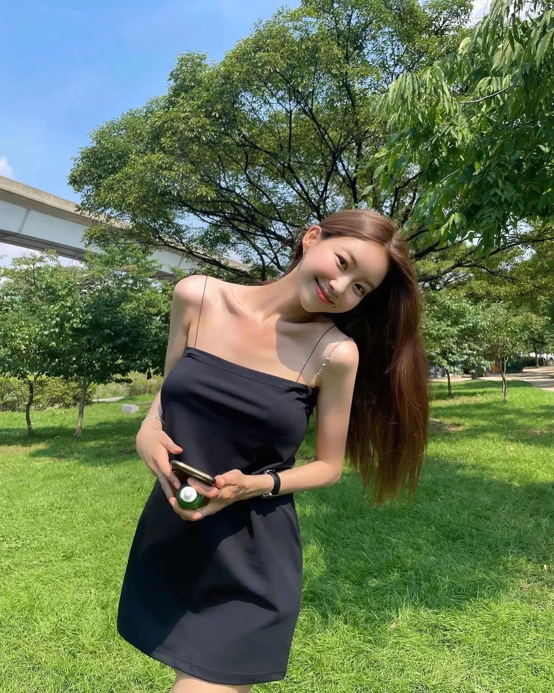 韩国网红vivamoon，甜美迷人的气质女神