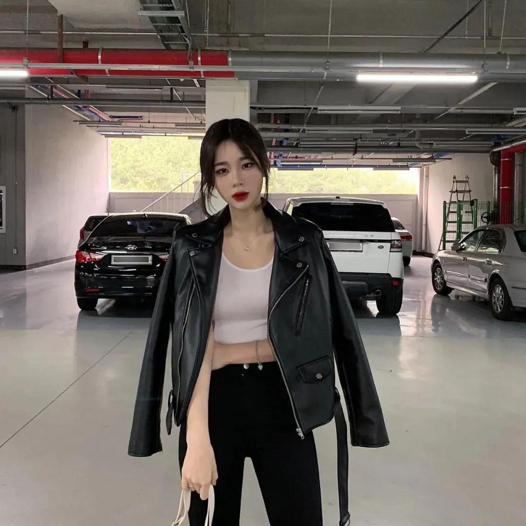 韩国网红suminzz，甜美又性感的美女老板娘