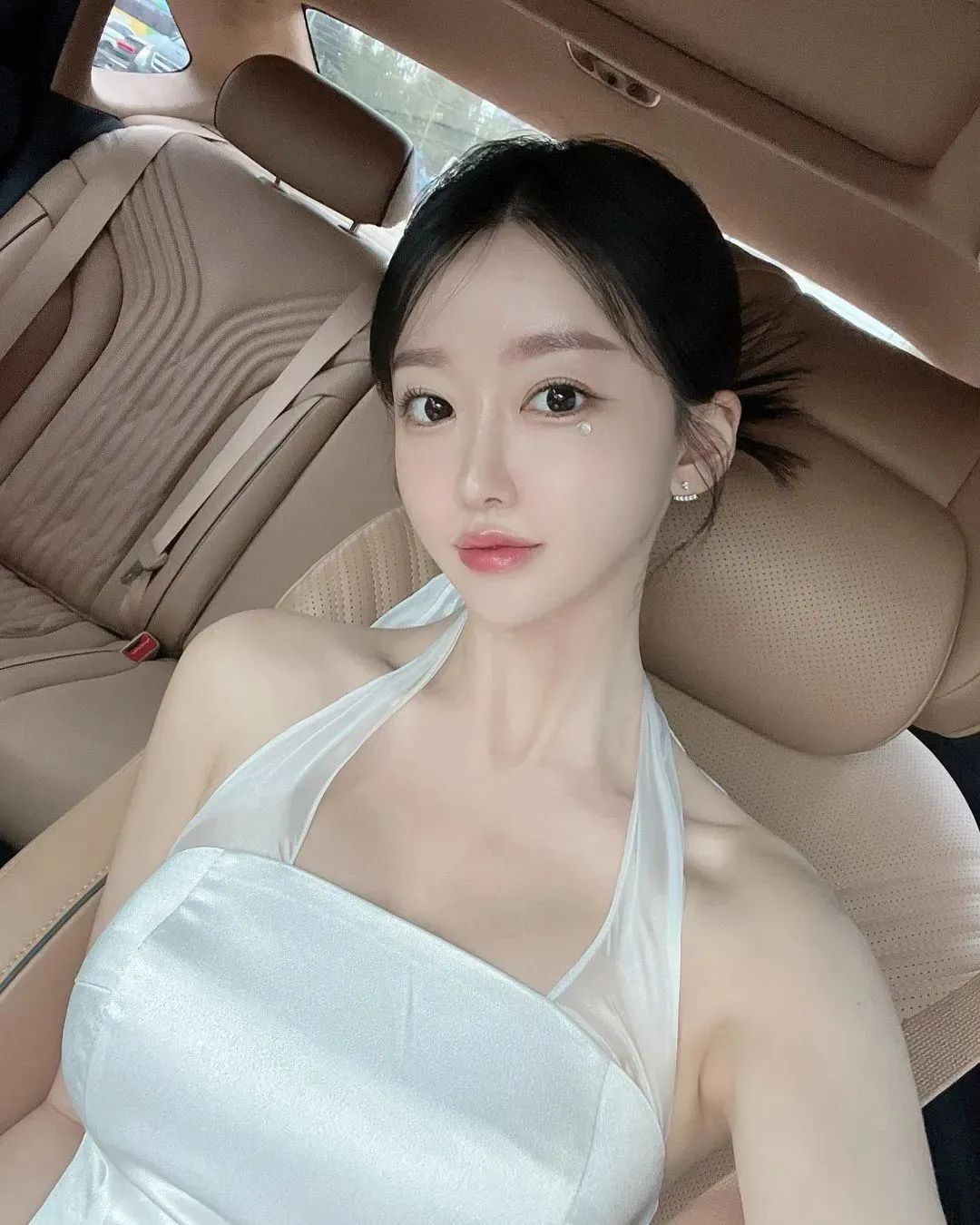 韩国网红yunjj，天生丽质的气质女神