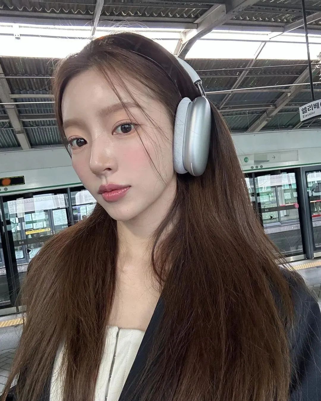 韩国网红洪智允，集颜值和才华于一身的气质女神