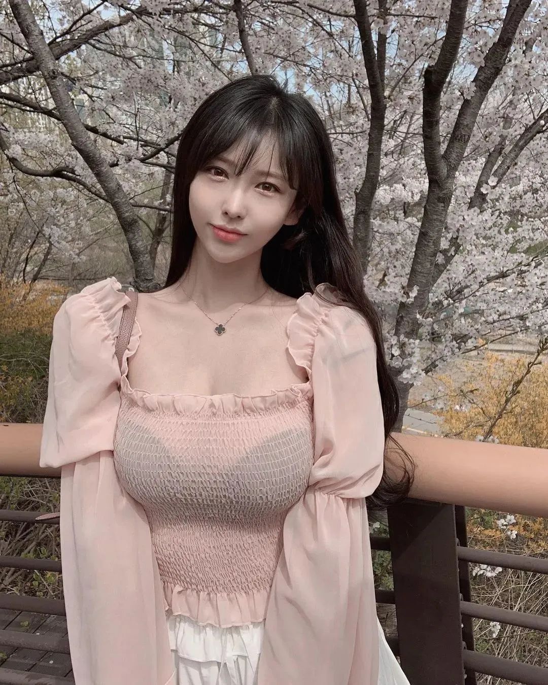 韩国网红美女lyn,辣度指数爆表的顶级美女模特