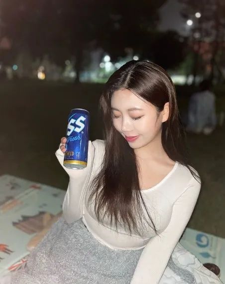 韩国网红 | Alia，堪称微胖界女神天花板的顶级女网红
