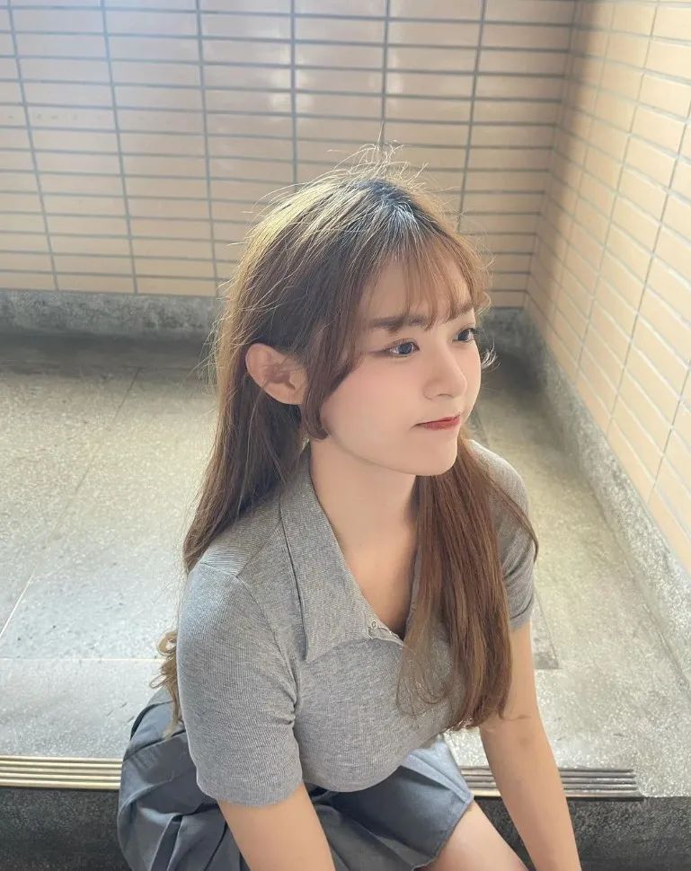 台湾网红 | 余家仪，甜美又可爱的小清新女神