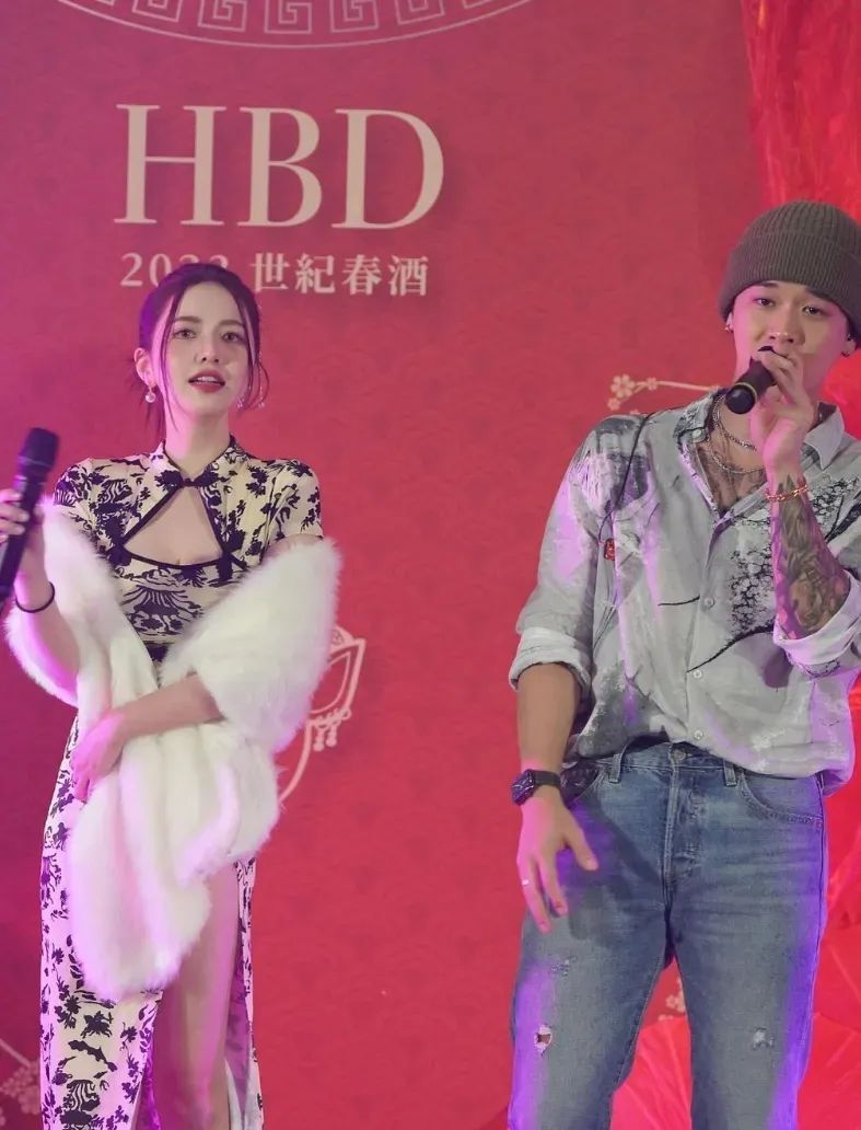 台湾网红 | 夏筠婷，甜美又迷人的“白富美”女神