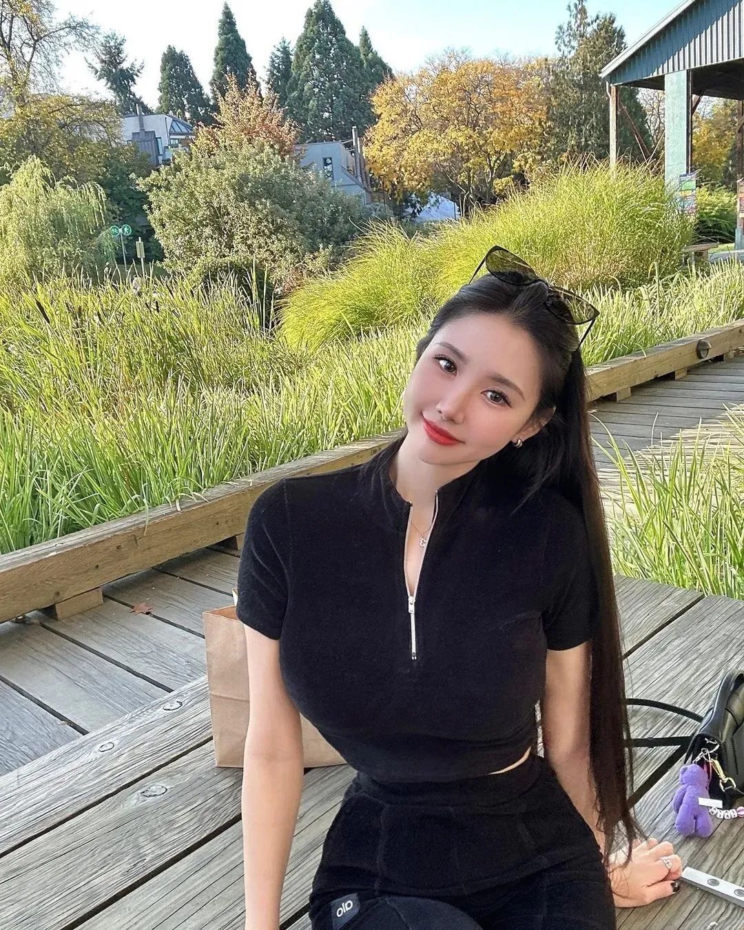 韩国网红 | vivi，甜美又性感的气质女神