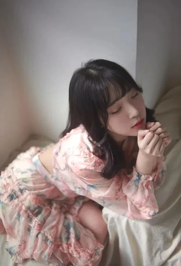 韩国网红 | 姜仁卿，甜美又可爱的小清新女神