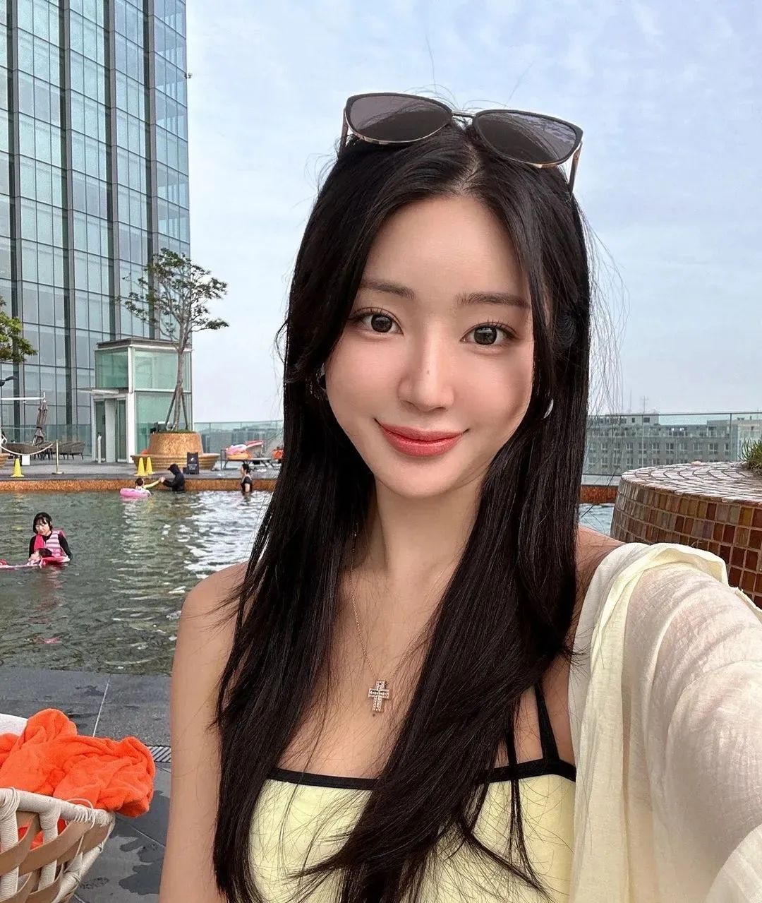 韩国网红 | luavely，甜美又迷人的气质女神