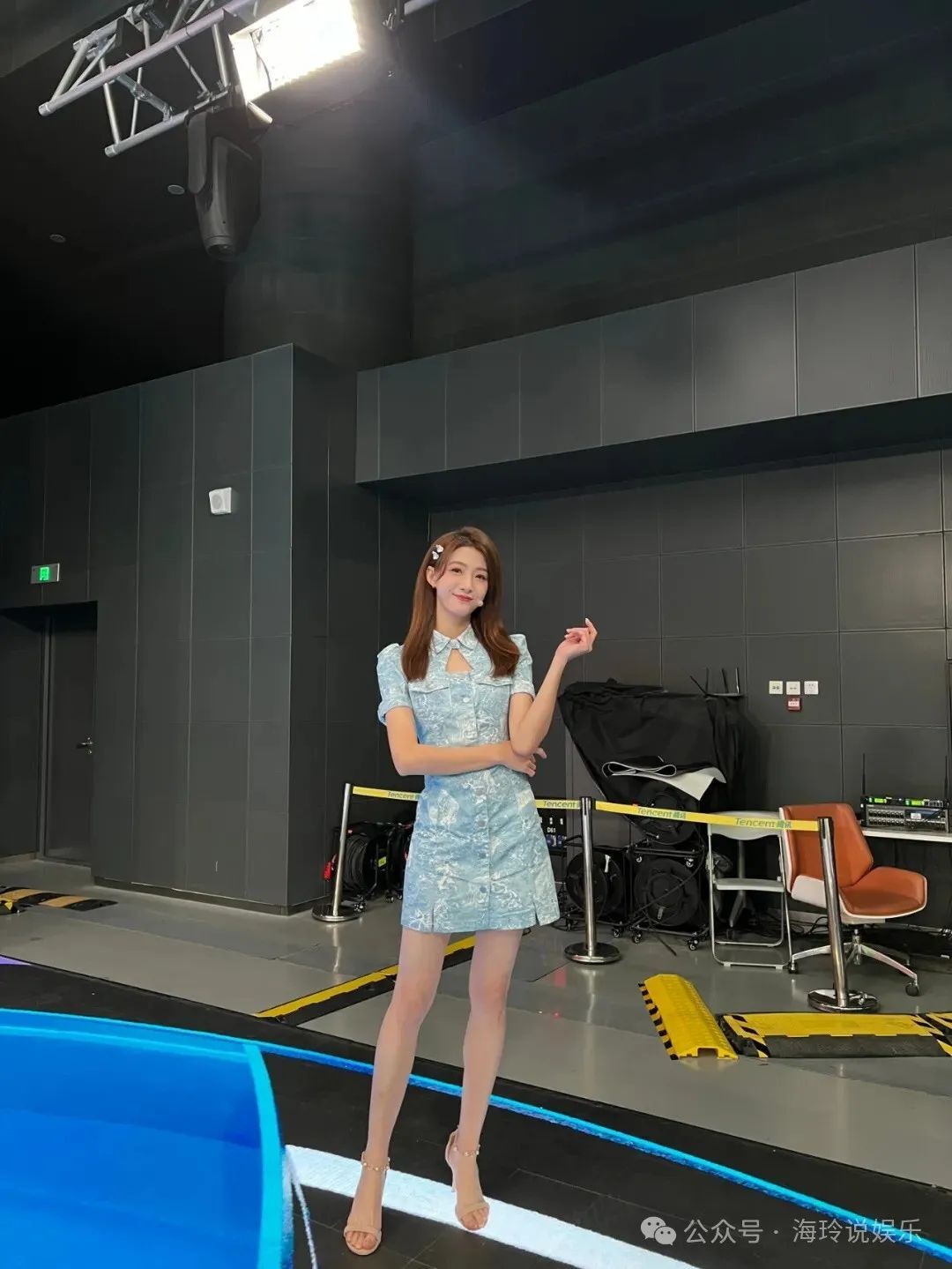 腾讯最美女主播！颜值出众，身材实力杠杠的！
