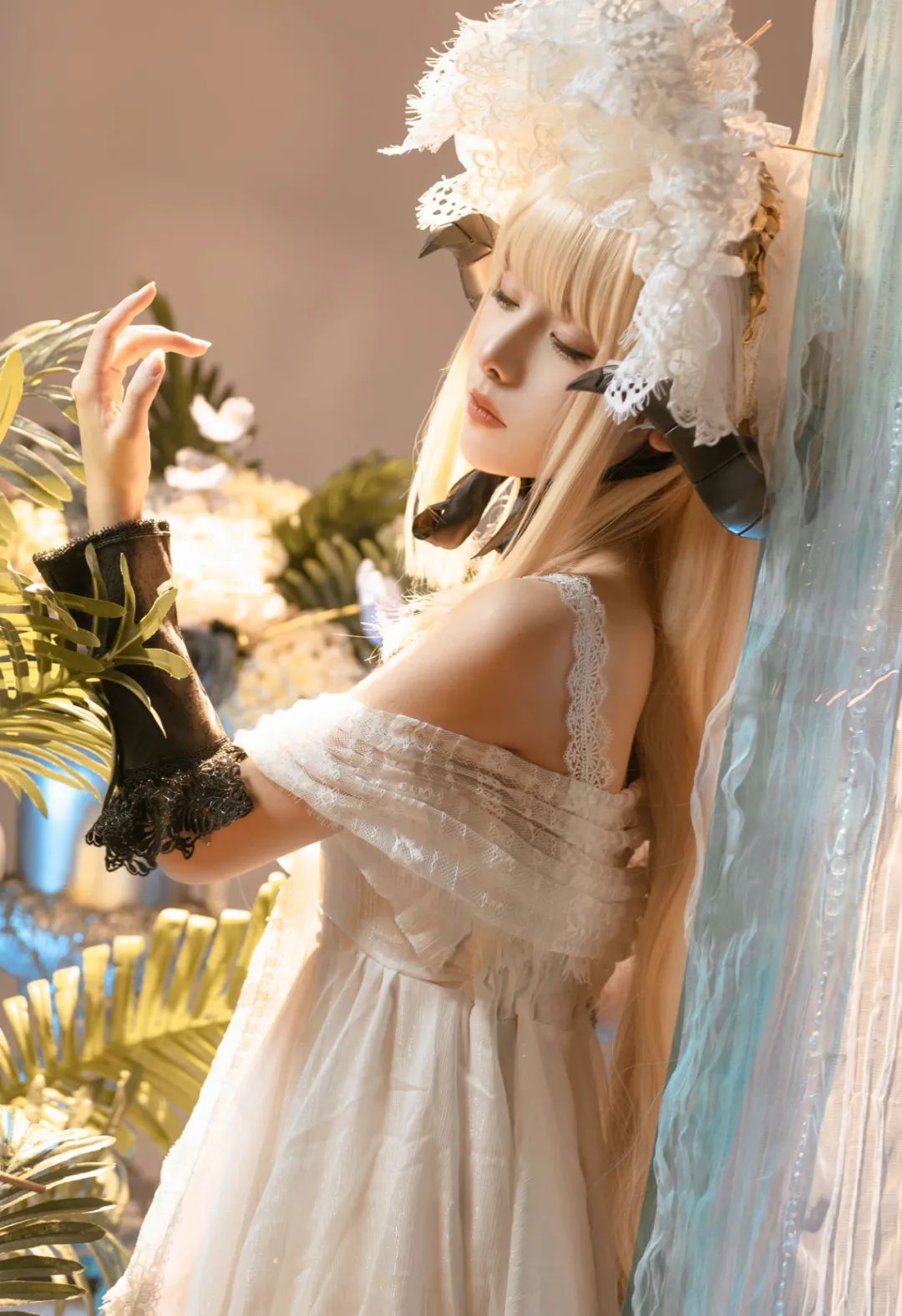 cosplay：蕾丝的诱惑 夜莺