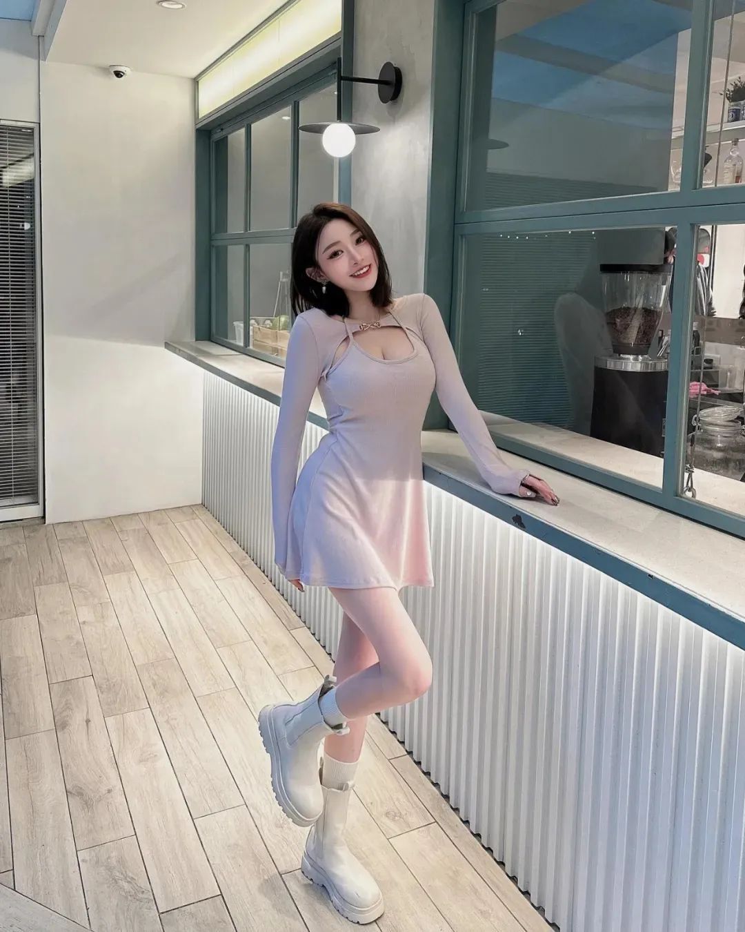 台湾网红 | 咪啦，甜美又性感的顶级美女模特