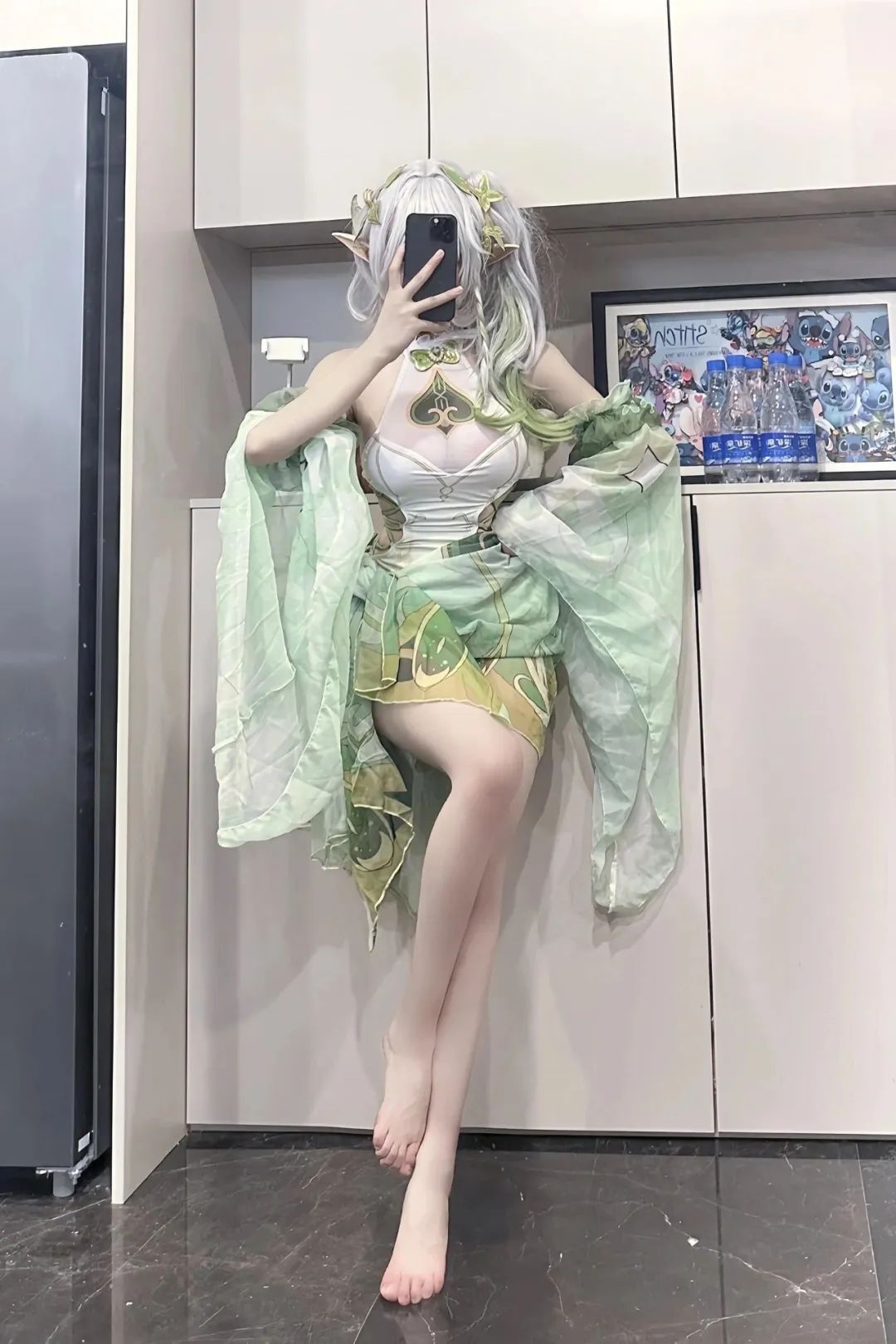原神cos：肉丝+睡衣，甘雨太涩了！制服雷神，泳装申鹤草神真绝了！