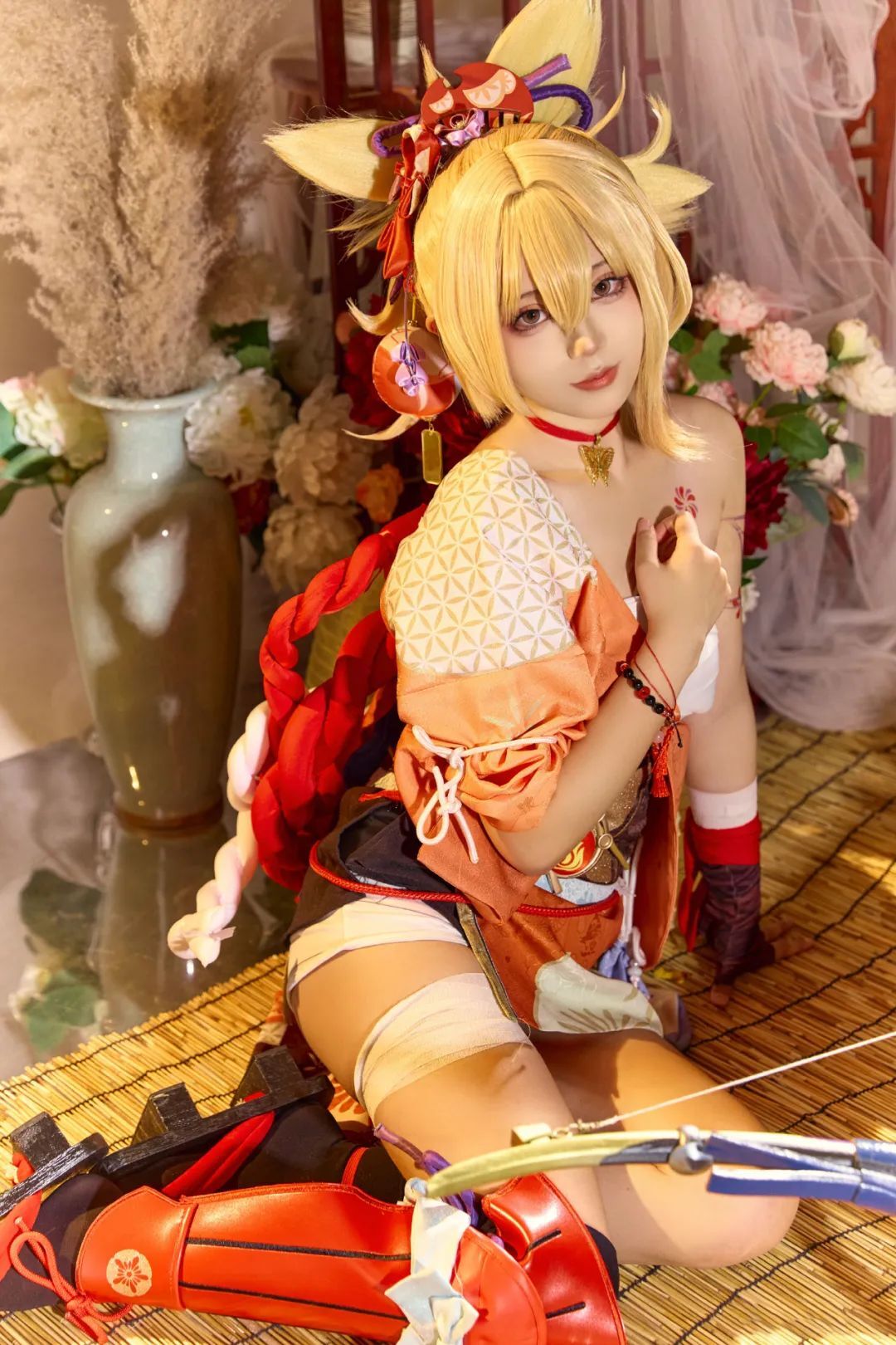 原神cos：大草神太御了！花嫁神子，女仆甘雨，蓝色包臀裙申鹤，更凸显身材！