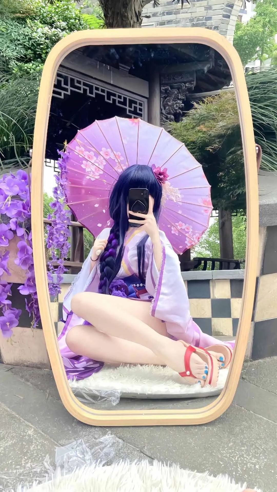 原神cos：太养眼了！绫华白丝水手服真乖巧！裸足和服雷神，女仆甘雨真不错！