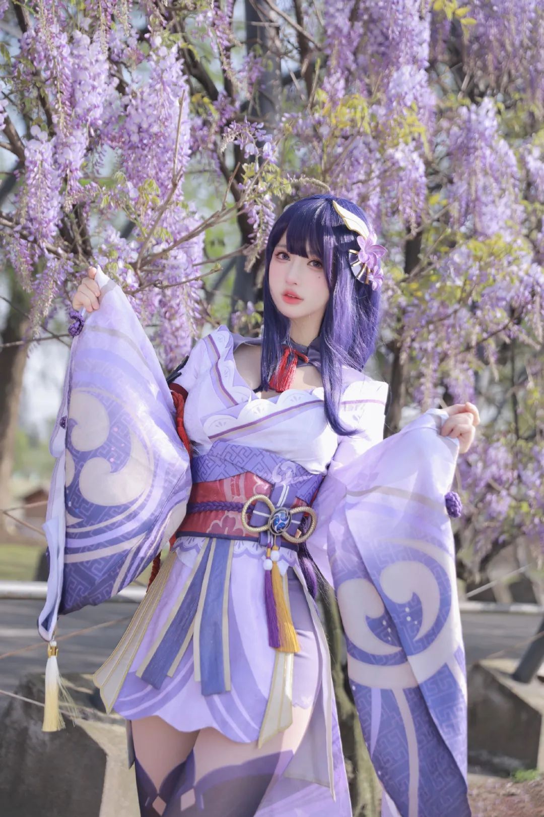 原神cos：白色婚纱刻晴让人狂喜！胡桃JK制服太俏皮了，小厨娘装雷神太漂亮了！