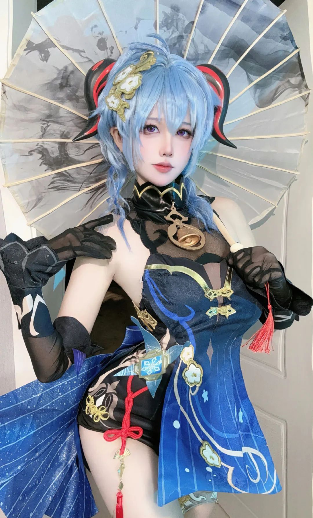 原神cos：白丝+包臀裙，护士刻晴太吸睛！邪魅雷神真顶，青花瓷旗袍装甘雨可爱爆炸！