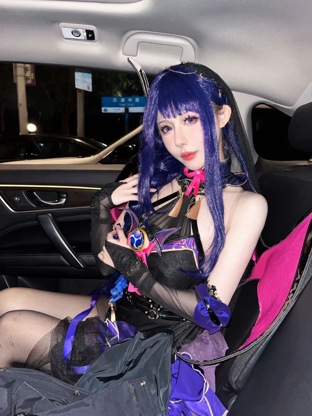 原神cos：黑丝+超短皮裤，秘书甘雨太眼了！婚纱神子，兔女郎申鹤太顶了！