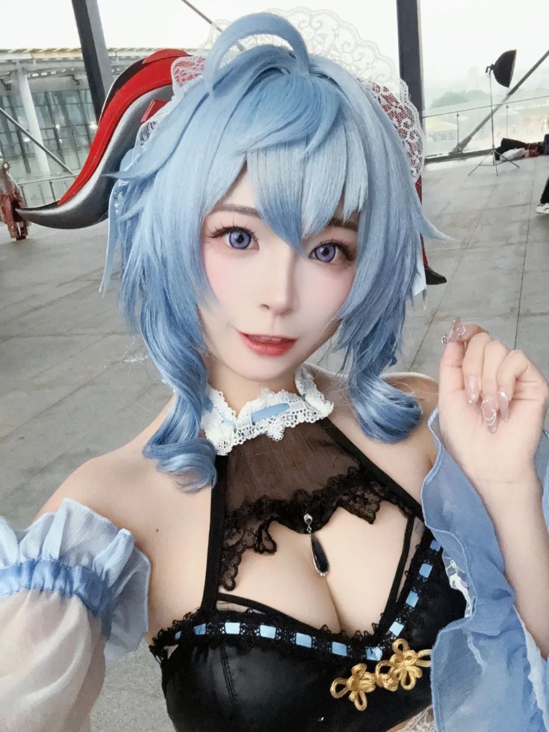 原神cos：白丝+连衣裙，甘雨新服装真清爽！优菈狂秀好身材！女士大长腿真是绝美！