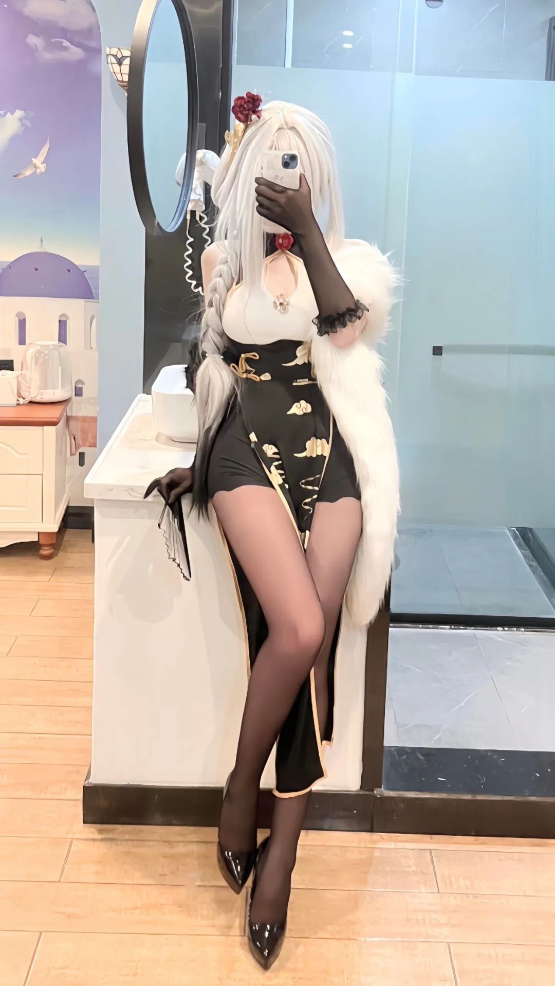 原神cos：黑丝+女仆装，双马尾莫娜巨可爱！赛车服申鹤，旗袍甘雨，紫色长裙神子！