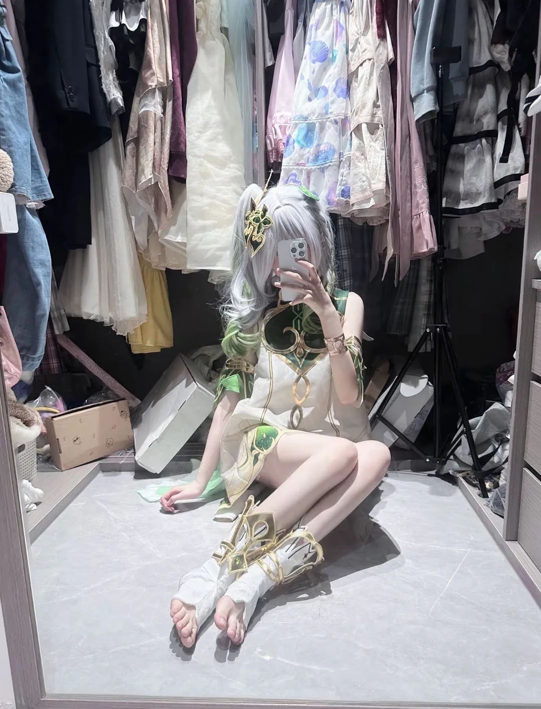 原神cos：白丝运动装绫华，女仆甘雨，黑丝旗袍莫娜美爆了！