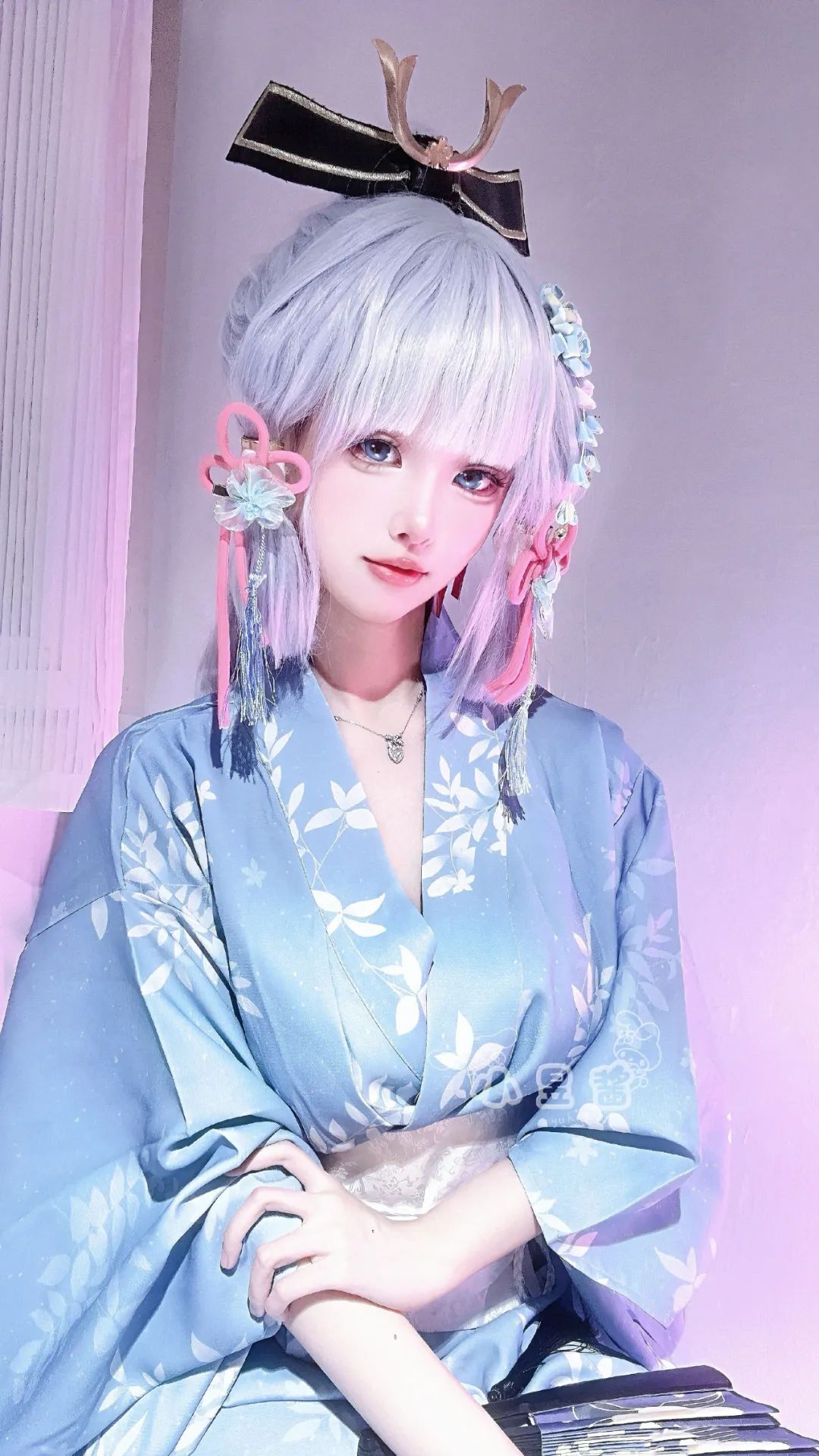 原神cos：黑丝+皮裤，甘雨让人狂喜！和服绫华，泳装刻晴，黑丝女仆水神太萌了！