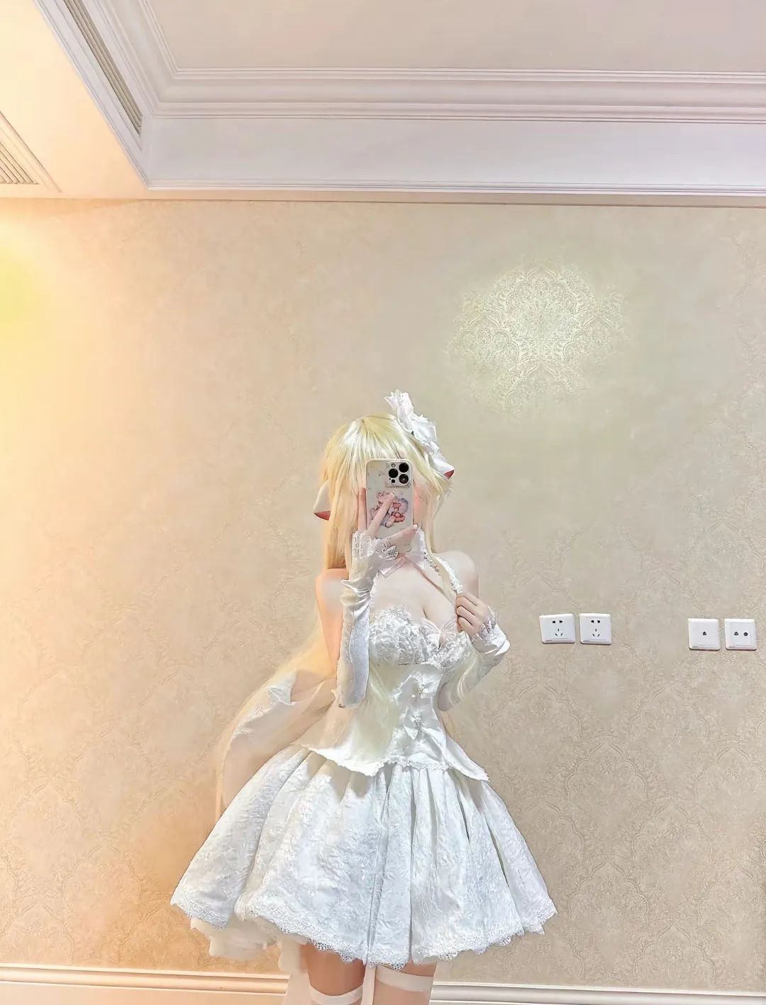 原神cos：白丝+小礼裙，刻晴太可爱了！黑丝兔兔甘雨，泳装女仆绫华，女仆宵宫雷神让人狂喜！