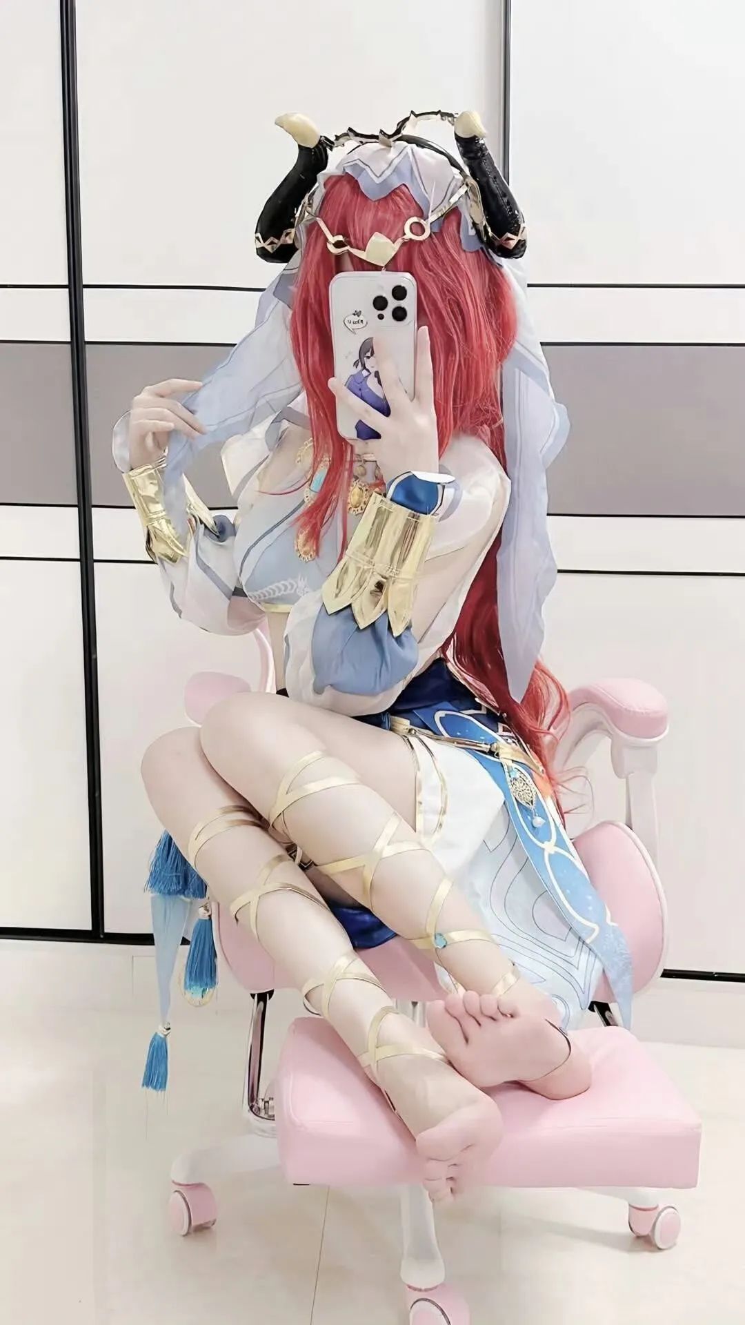 原神cos：黑丝邪魅甘雨反差太大了！裸足和服雷神我爱了，黑丝旗袍申鹤，绫华小洋裙太可爱了！