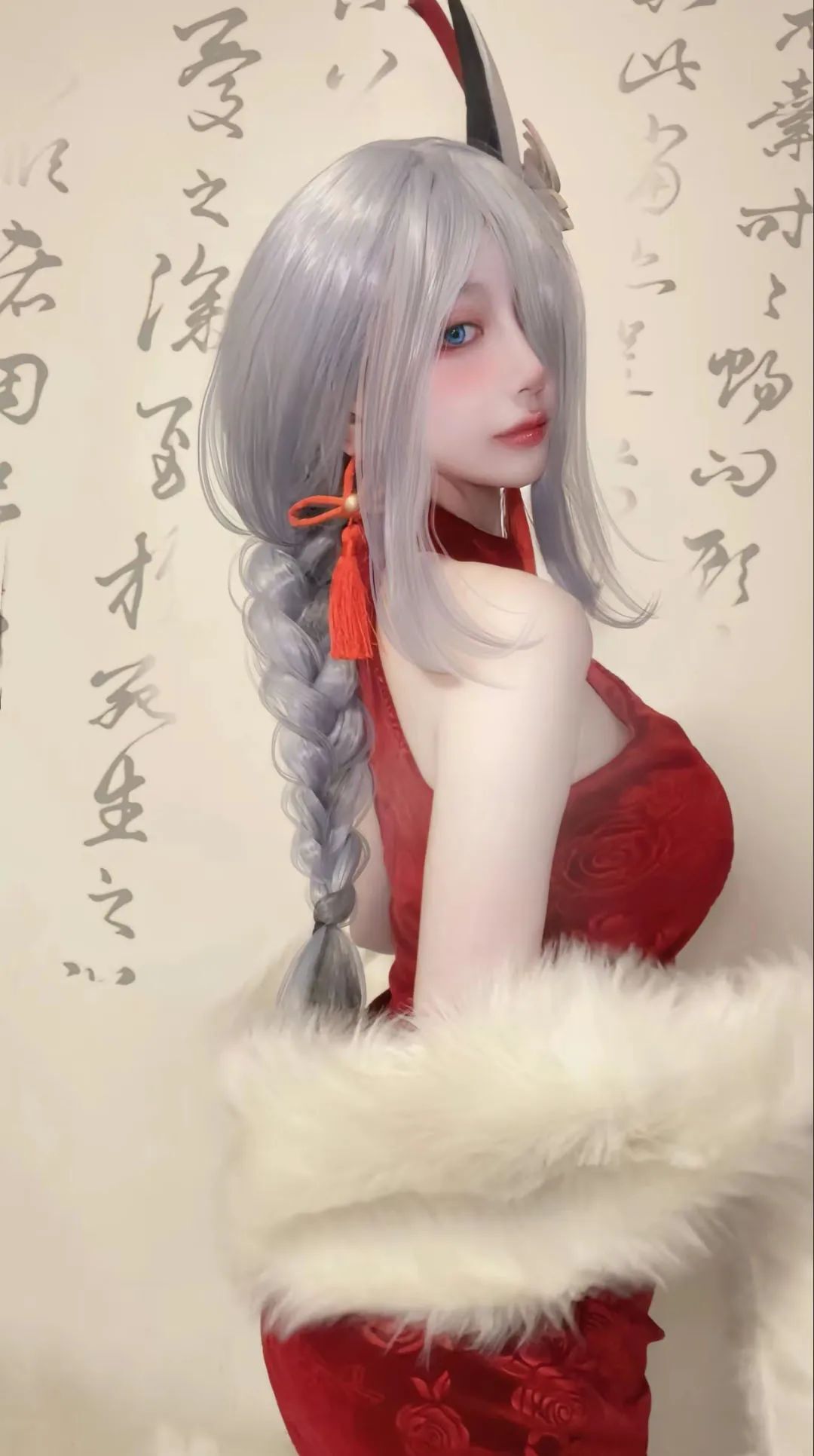 原神cos：短裤+制服，特工优菈太顶了！白丝婚纱申鹤，女仆甘雨，女仆雷神让人狂喜！