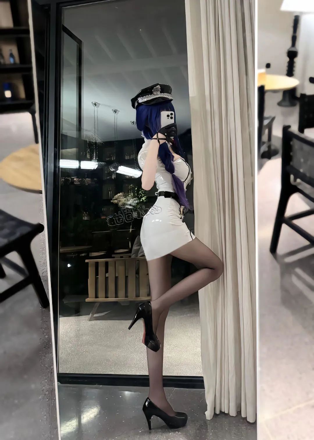 原神cos：黑丝+制服，雷神太御了！兔女郎甘雨，公主裙刻晴太俏皮了！JK绫华，黑丝纱裙申鹤美翻！