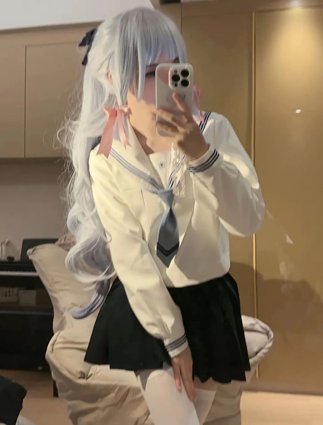 原神cos：白丝+婚纱，新娘甘雨太漂亮了！温泉里的绫华，勒肉黑丝申鹤让人狂喜！见过恶魔装的胡桃吗？