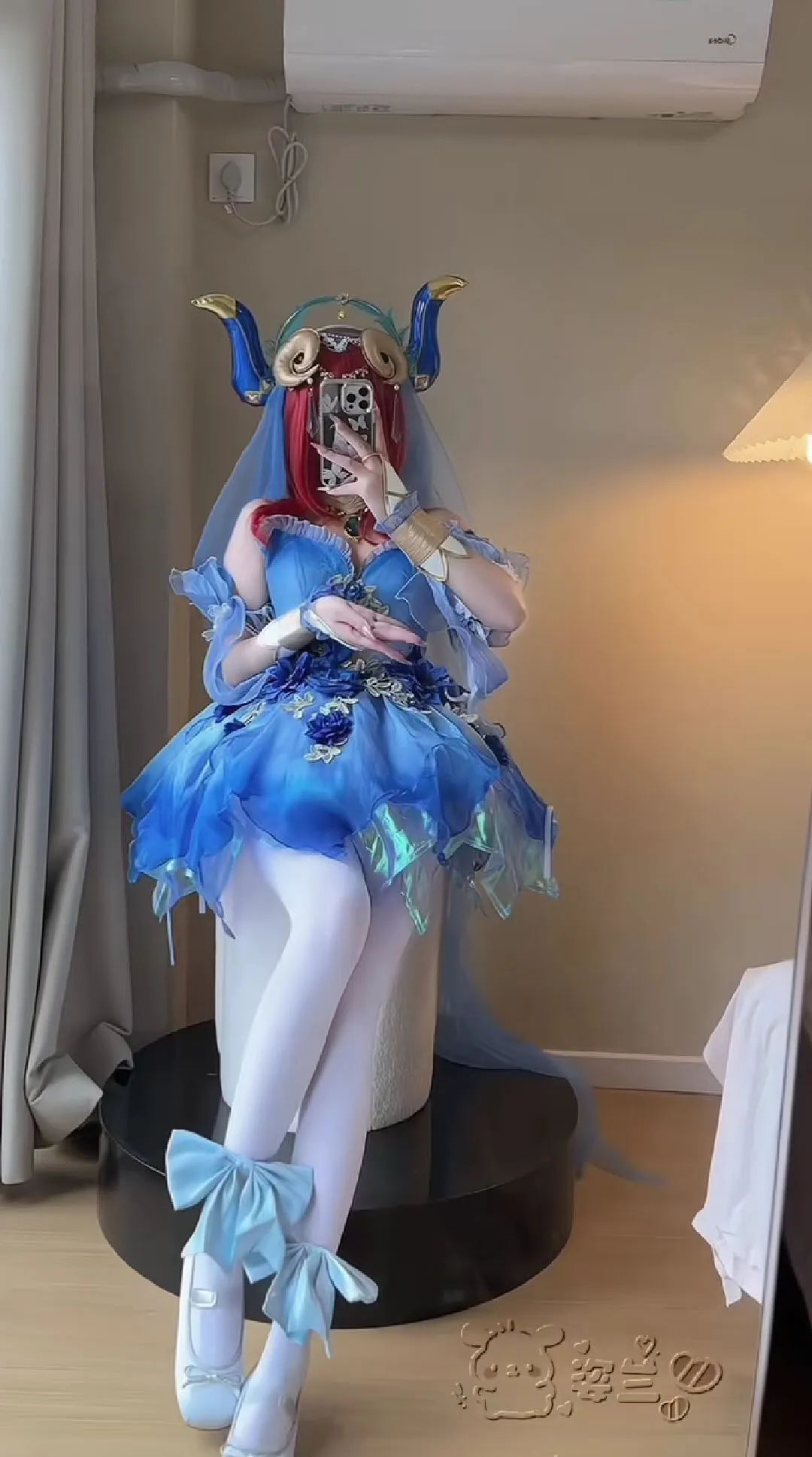 原神cos：黑丝纱裙刻晴太俏皮了！洛丽塔心海，黑丝双马尾莫娜超可爱！水中泳装申鹤美翻了！