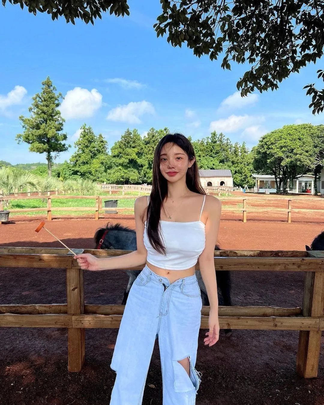 韩国网红模特李雅允，封面女郎大赛冠军