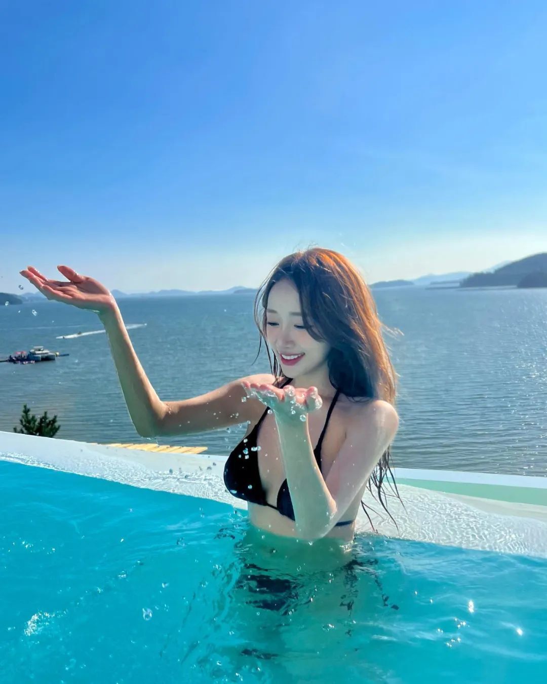 韩国内衣模特근나 ，精致长相，甜美性感皆可