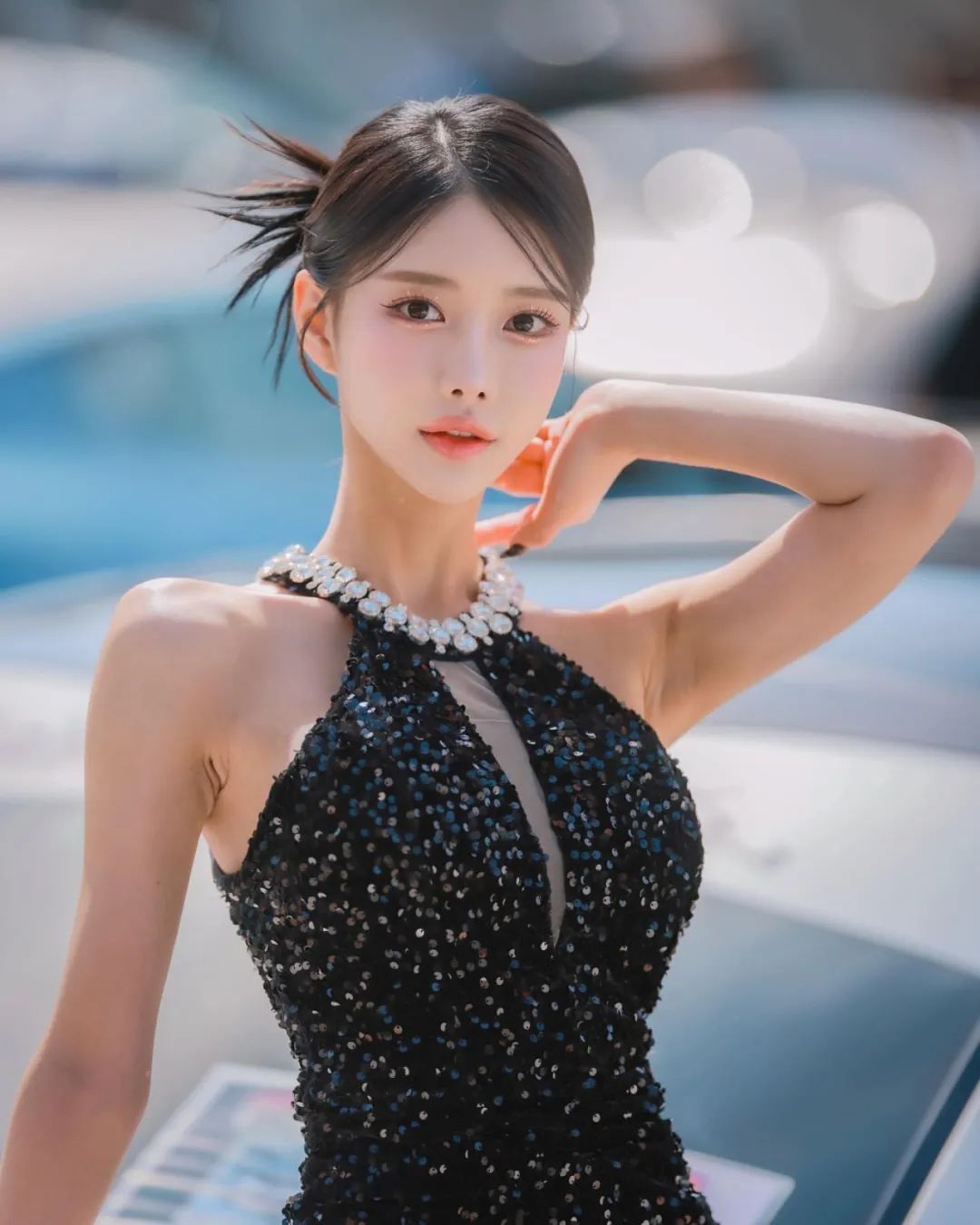 韩国车模 | 甜美长相大长腿，性感妖娆好身材！