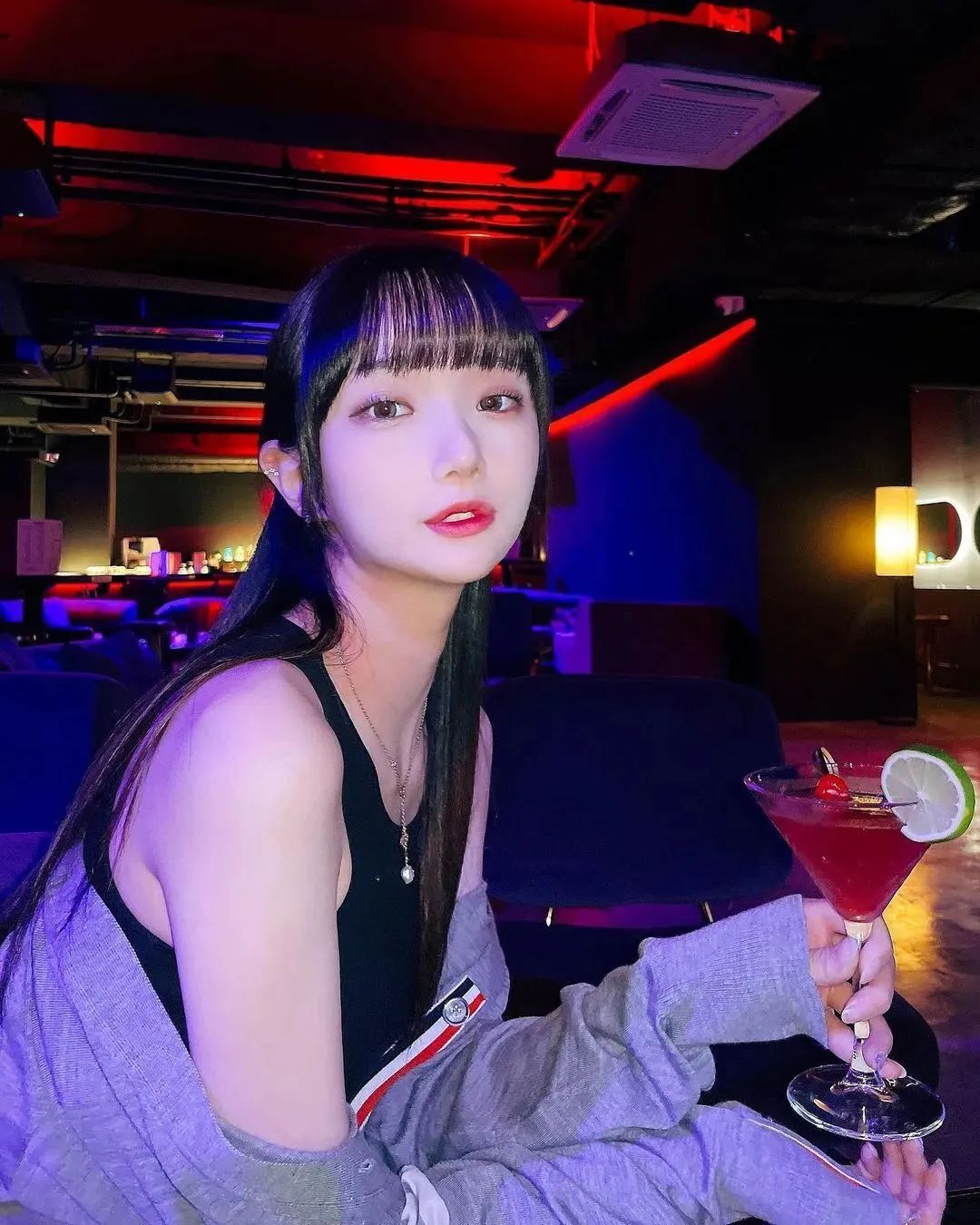 [仙女集]隔户杨柳弱袅袅，恰似十五女儿腰