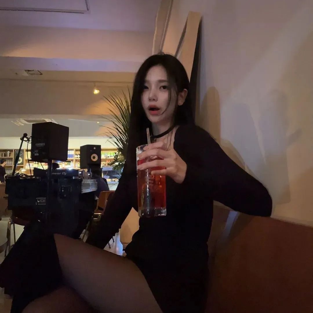 [仙女集]极致腰臀比，完美颜值让人着迷！