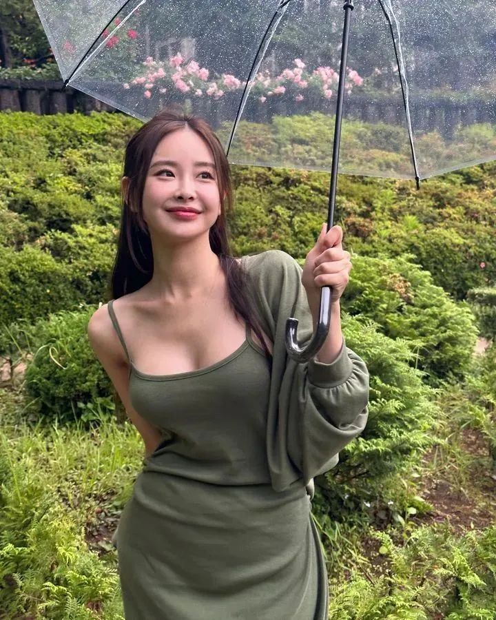 [仙女集]她柔美姿态，让人流连忘返