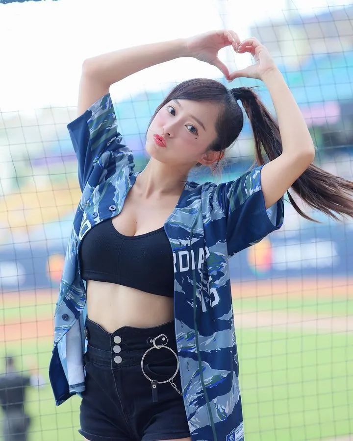 [仙女集]嗷呜，信不信我咬你啊！