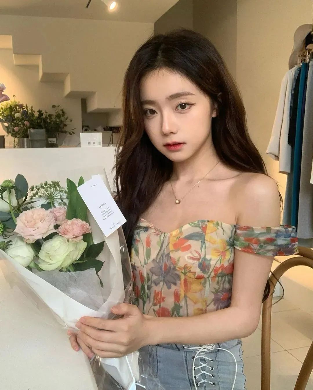 张允恩，颜值和身材俱佳的“韩系”网红美女