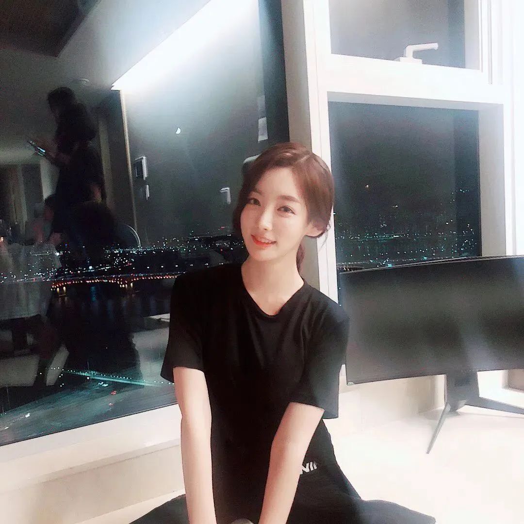 郭敏善，又甜又养眼的韩国最美电竞女主播