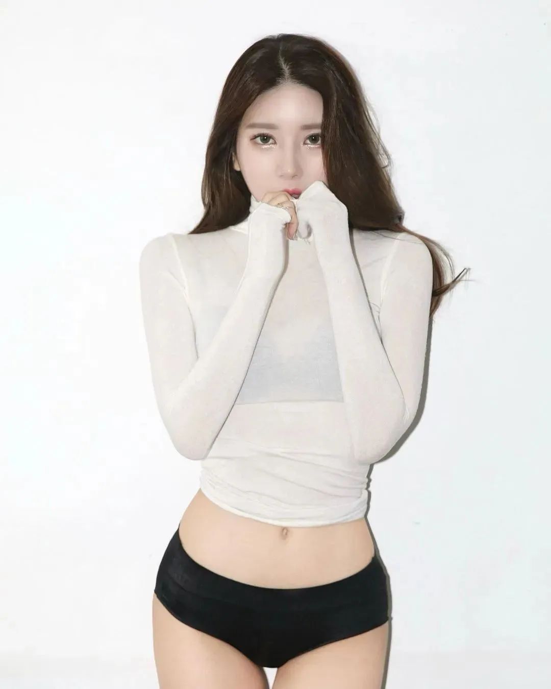 美女壁纸丨韩国网红jisoobae，神似金智秀的南韩的长腿女神