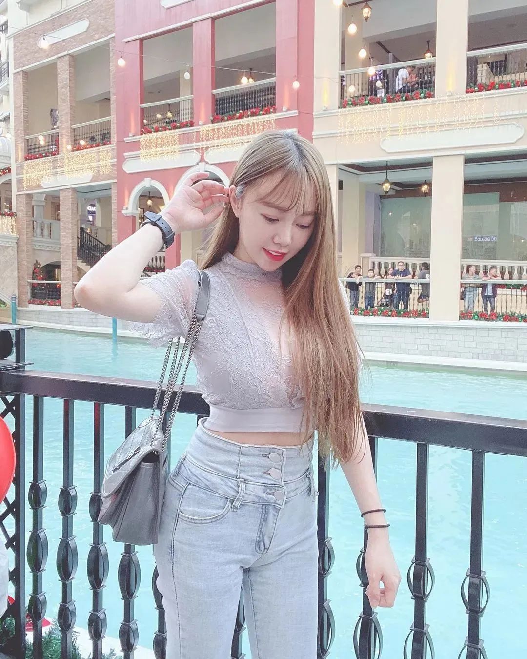 可禹，清新脱俗的台湾网红美女